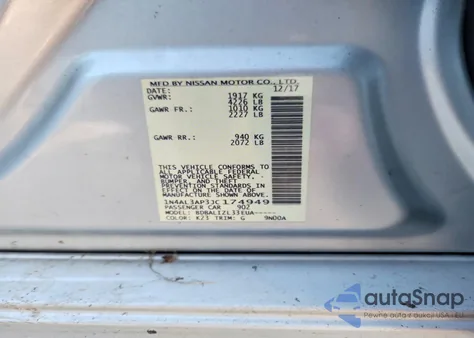 2018 Nissan Altima 2.5 из США, поврежденный, VIN 1N4AL3AP3JC174949